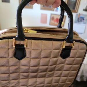 Zip up Purse type jewelry Holder, Over 35 compartments and 20  Storage  earrings